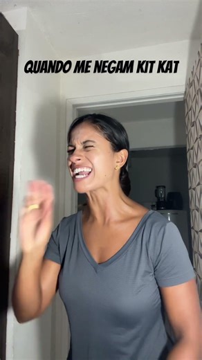 When they refuse to give me a Kit Kat #youtubeshorts #humor #comedy #dubbing #memes