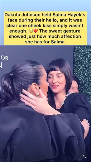 Dakota Johnson’s Sweet Moment With Salma Hayek ❤️ #dakotajohnson #salmahayek