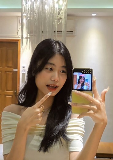 Thiri Htet Htet Oo သည် TikTok ပေါ်တွင် ရှိသည်