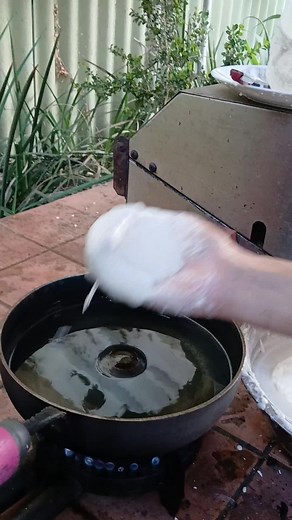 learning to cook for my MAN ❣️🧿 #saleroti #nepalicuisine #nepaliculture #nepalisong #australia