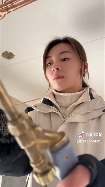 Video của Best Tools (@best.tools25) với bản nhạc nhạc nền - Best Tools