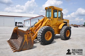 John Deere 644-B Wheel Loader | Construction