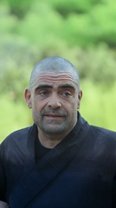 Wij zijn al trots als we de zetel uit raken. #Kooiboys, in de app van GoPlay en op Play4. | Play