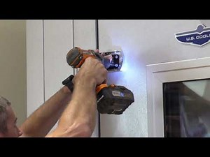 Walk-in Cooler or Freezer Hinge Adjustment