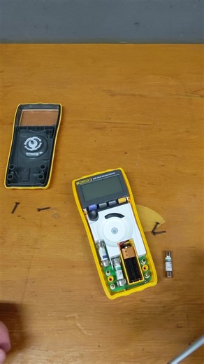 Fluke 179 Multimeter 10A Fuse Replacement Guide