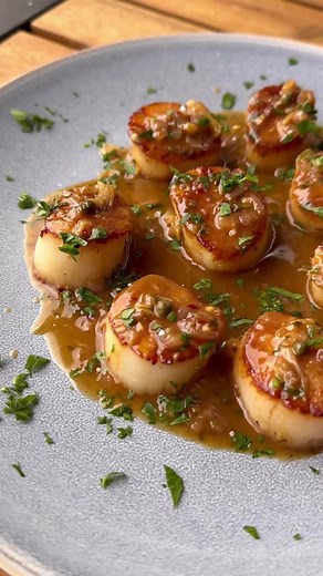 Delicious Grilled Scallops with Butter Garlic Sauce Recipe