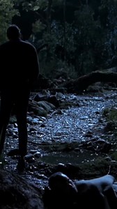On this day in 1997, The Lost World: Jurassic Park premiered—earning an Oscar nomination for Visual Effects, with groundbreaking work from Industrial Light & Magic. But not everything was digital. Two full-scale T. rex animatronics—each nearly nine tons—were built first. The sets were designed around them.“The same, but different,” as Michael Crichton put it.