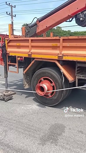 High Voltage Disconnect with Hot Stick. #lineman #tools #electrical