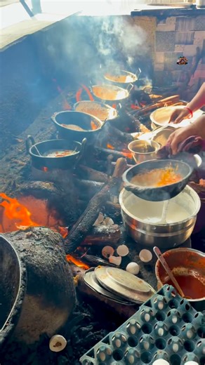 Sudeerkapadam | Note: it is Pindi, Kaaram Egg (Not Dosa). Renigunta lo famous 🔥 Amma Appallu 😍🍳 Early morning cravings ki perfect spot! Hot hot egg... | Instagram