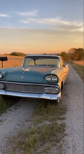 Why Was This 1950s Classic Left to Rust on a Farm? #CarDiscovery #ClassicCarFind #BarnFind