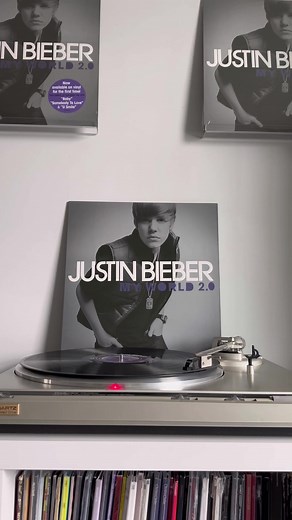 Unboxing Justin Bieber - My World 2.0 Black LP