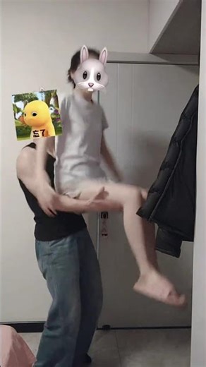 Tag Your Workout Boyfriend for Homework Submission - CoupleLife