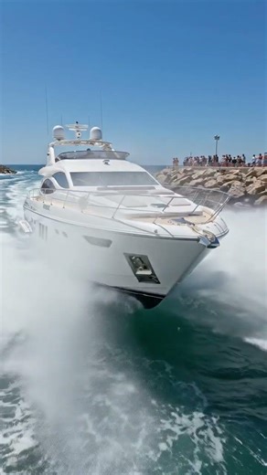 New White Luxy Trawler #luxuryyachtlife #trawler