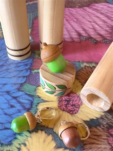 The Crafty Squirrel on Reels