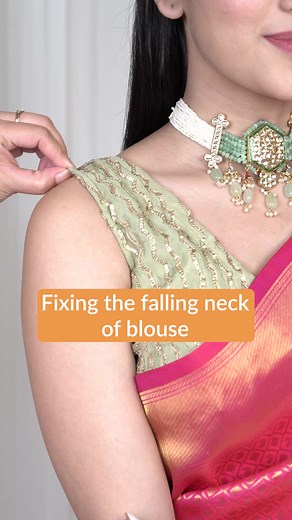 Here’s a hack to save all your saree faux pas this festive season. Here’s our fix for all the failing falls. 😍 . . To Shop - Click on the link below 👇🏼 https://www.theloom.in/tsearch/?q=MSL-SM-KND-145006/MSL5 vs AKL1221/AKAR3 . . 𝐆𝐞𝐭 𝐞𝐱𝐭𝐫𝐚 𝐜𝐚𝐬𝐡𝐛𝐚𝐜𝐤 𝐮𝐩𝐭𝐨 𝐑𝐬.𝟐𝟎𝟎𝟎 . #fashionstyle #fashion #fashionhacks #tipsandtricks #festivewear #bestsellers #bestoufit #comfy #festive #grwm #lookbook #outfit #pretty #sareehacks #classy #beautiful #diy #fashiontape | The Loom