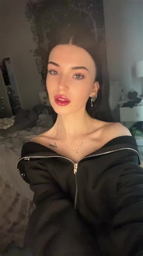 user (@pr1ncesspisces)’s videos with Not My Problem - Laila!