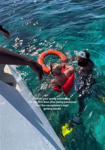 Ya idk what we were thinking 😅 #paralyzed #snorkeling #foryoupage | saxophones getting louder