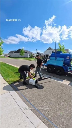 The best in the world #sealcoating #satisfying #diy #asmr #minnesota #fyp #landscape