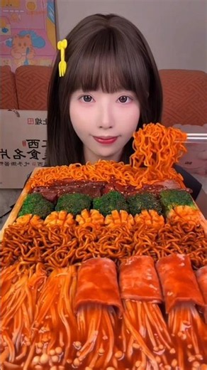 Paldo Bibimmen Ramyeon Hot Blackbean Ramen & Noodle Mukbang