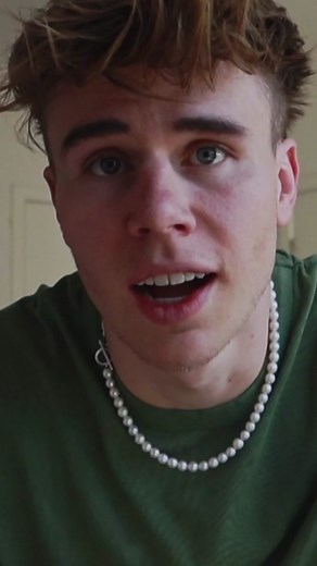 I can't believe I had to do this #blau #ellum #streamer