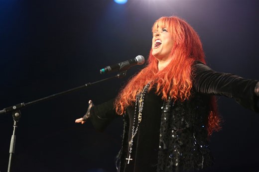 Wynonna Judd to return to the Paramount Arts Center