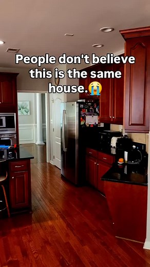 You love your home—but your kitchen or bathroom just doesn’t work anymore. Maybe you’ve talked to contractors before but felt like just another number. We get it — your home deserves better. At EA Home Design, we specialize in transforming Virginia homes with custom designs tailored to your lifestyle. Carolina, Kevin, and our team won’t just remodel your space—they’ll craft something uniquely yours. Every detail, from the layout to the finishes, is handled with care and expertise. 🛠️ We don’t b