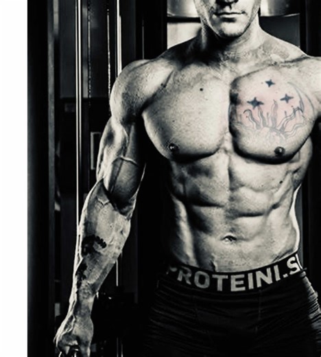 Change can be challenging, but embracing new environments helps us grow. Start by staying open to learning, observing the culture, and connecting with others. Small steps like asking questions and being adaptable can make the transition smoother. Remember, it’s okay to take your time, adaptation is a journey! #experience #health #fitness #lifestyle #business #journey #grow