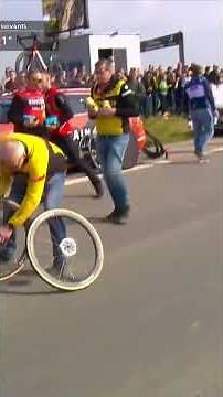 The moment everything changed at the 2023 Paris Roubaix! 😮#cycling #roadcycling #classics