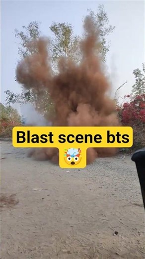 Film Me Bomb Blast Kaise Hota Hai? 🎬 BTS Dekhiye #shorts #shortsfeed #filmmaking #filmshoot #bts