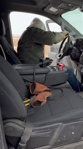 From the Drummond Ranch account: While feeding a pasture today, Ladd noticed a cow by herself in the distance. She’d given birth yesterday. As he started feeding the cattle, the cow came over and joined the herd. She was very engorged and didn’t have her calf with her. So while the cattle were eating, he drove back to the spot where he’d spotted her earlier. Fortunately, he found the calf, who hadn’t nursed at all and was too weak to follow its mama. The calf was freezing, so Ladd loaded her up