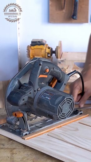 2M views · 29K reactions | Woodworking Tools hack and Tips #Tips #woodlover #viralreelsfb #reelsfb #woodworkingtools #DIY #Woodworking #woodjoinery #woodworkingtechnique #sparrowhouse #Tools #carpentry #Skill #amazing #Trick #hardwood | Woodworking TV | Facebook