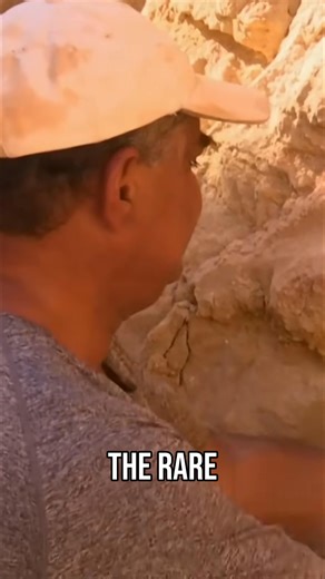 The Opal Whisperers are running out of time. The ironstone Yowah nuts they've found lack the region's unique opal patterning. Can they find the opal they need to fund their family mine before the season ends and the heat fries them? #OutbackOpalHunters | Aussie Gold & Opal Hunters