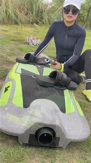 Powered Surfboard Experience: Surf Anytime Without Waiting for Waves