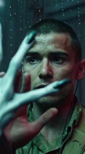 CONTACT!!! WHY IS IT COPYING HIM?#shorts #alien #shortvideo #film #scifi #callofduty