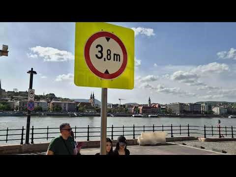 The Most Beautiful Tram Route in Budapest Along the Danube River in 4K