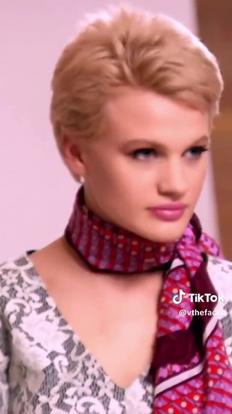 Supermodel Photoshoot Drama with Chloe and Jasmine | The Face