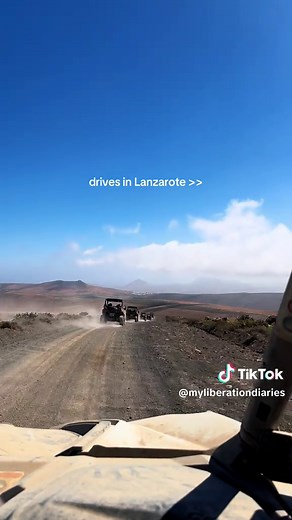 Scenic Drives in Lanzarote: Breathtaking Views Await