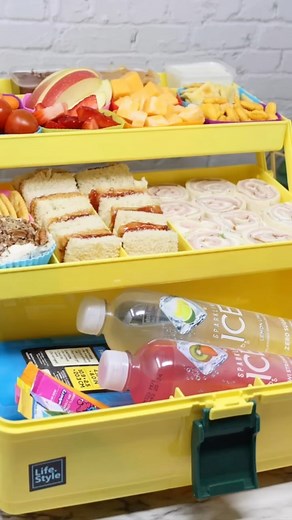 3.2K views · 31 reactions | Today’s snackle box is the perfect snack...