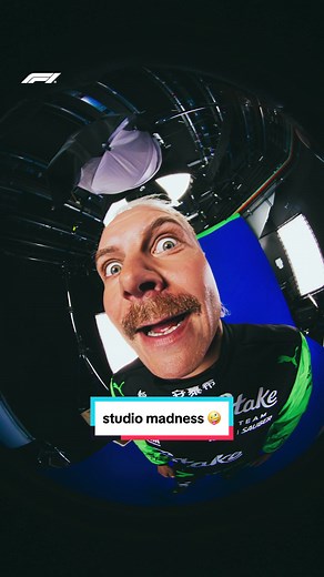 Thrilling Turn One Moments at Bahrain Grand Prix