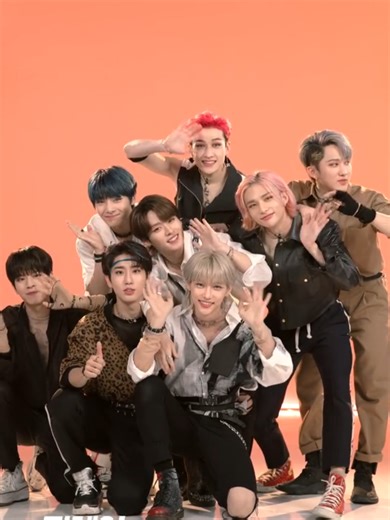 Stray Kids Relay Dance: Back Door Performance