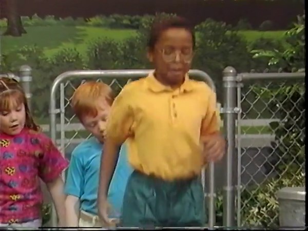 Barney & Friends S01E09: Caring Means Sharing (1992) (Time Life Release)