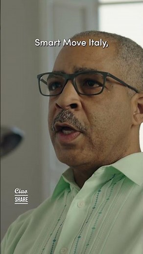 How can Smart Move Italy help you in the process of moving to Italy?