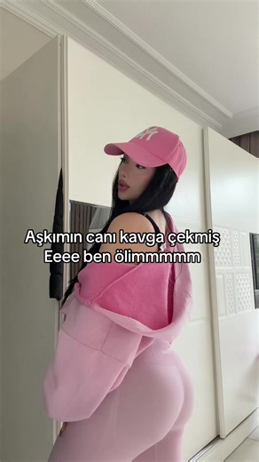 Aşkımın Canı Hır Burger Çekmiş