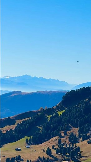 Majestic View in the Dolomites | Breathtaking Mountain Scenery 💙