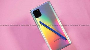 Samsung Galaxy Note10 Lite Review : Unique but handicapped