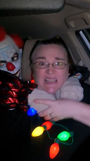 Scary Clown Attacks Mom in Car! #clown #clowns #weeeclownaround #scaryclownvideos #scarytiktoks #clownvideo #clownattack