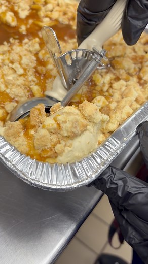 That Sweet Potato Pie Cinnabon Pudding from The Bistro gon always Smack🔥🔥🔥 | Cornelius Lathan