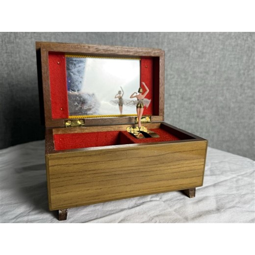 Vintage Wooden Ballerina Jewelry Music Box Made in Japan? - Etsy