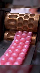 Candy Drop Roller Machine in action