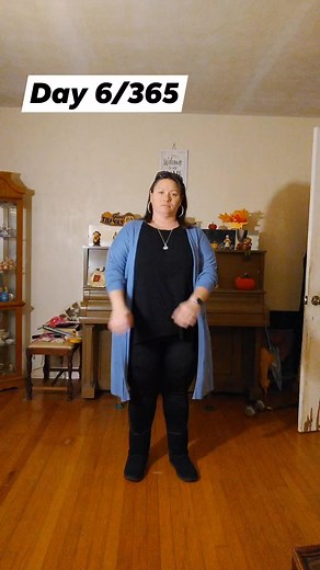 26K views · 565 reactions | Chris being silly in the background #BustaRhymesChallenge #cardio #30daychallenge #movement #dawndance | Dawn Turner | Facebook